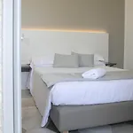 Ambra מלון
