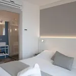 Ambra מלון