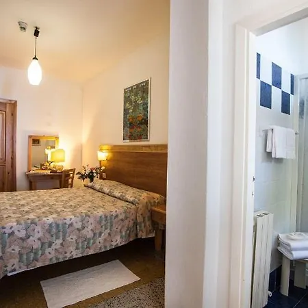 Hotel Ambra 3*