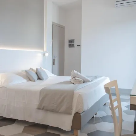 Ambra Hotel 3*